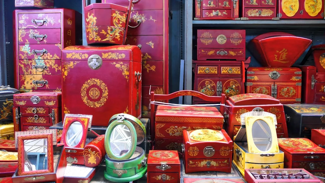 Dorf-Garagen-Flohmarkt Stemmen