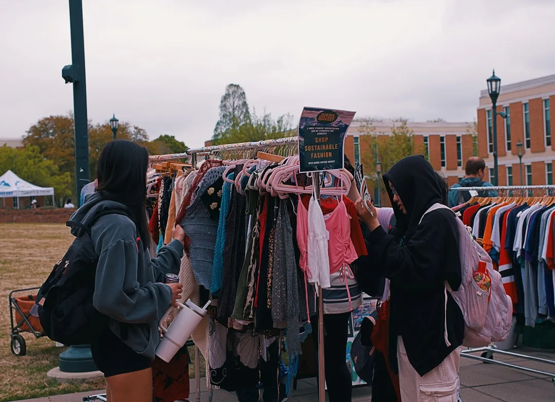 Flohmarkt in Flensburg auf dem Südermarkt