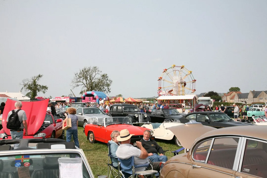 Flohmarkt Baunatal Ratio - Land EKZ Parkdeck ÜBERDACHT !