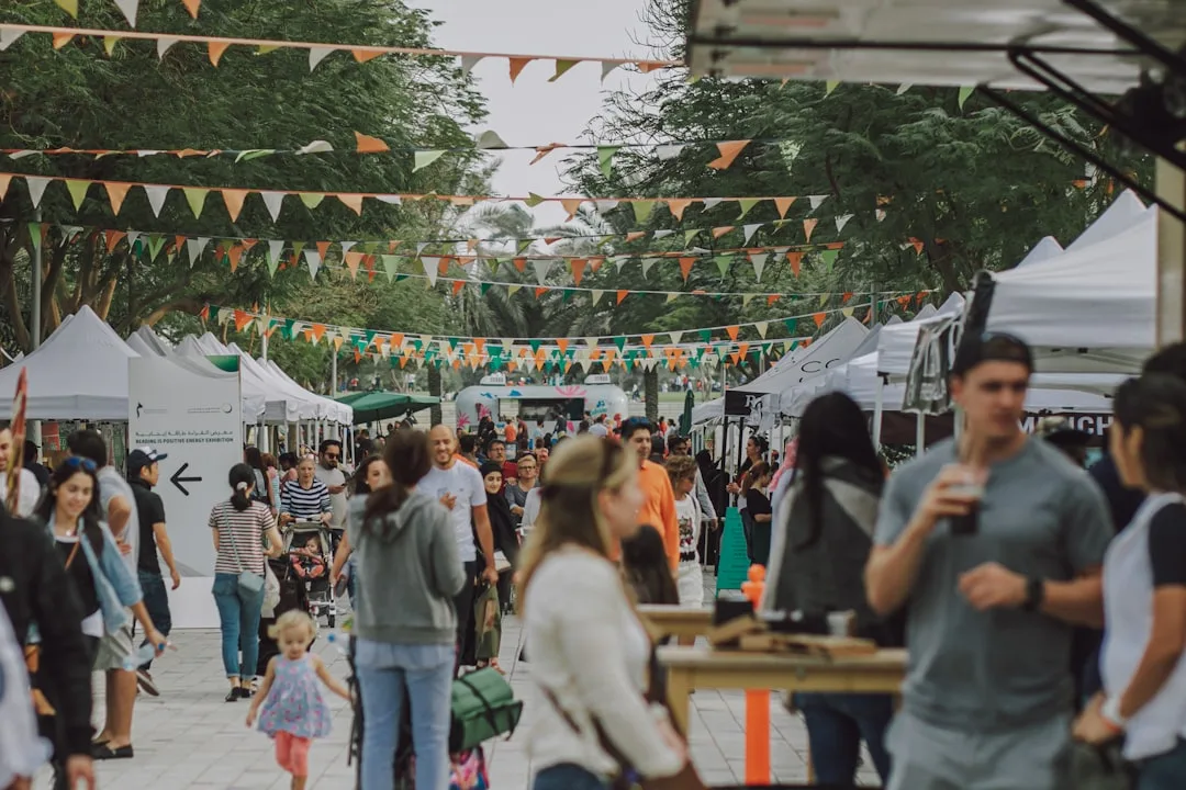 3 Tage Riesenflohmarkt Flugplatz Bautzen - Litten