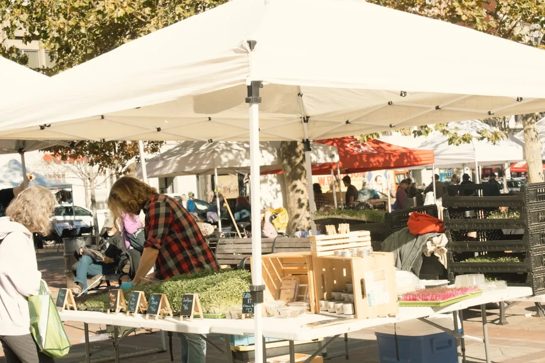 Flohmarkt Nützen auf dem gelände Brockmann Recycling