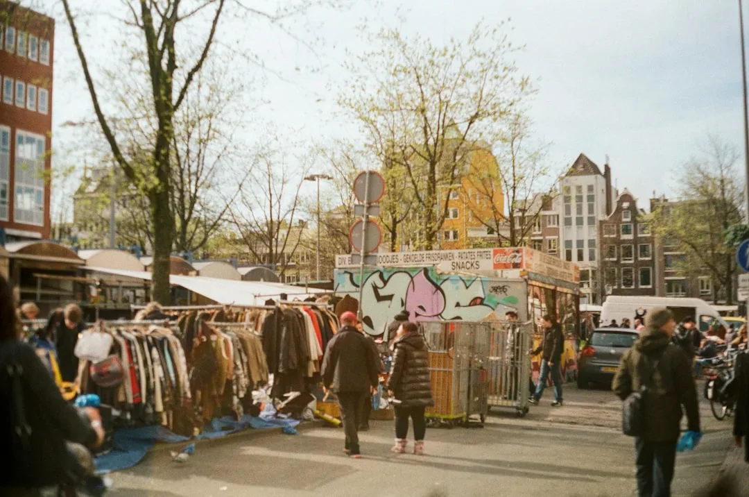 Rendsburger EIDERPARK-Flohmarkt