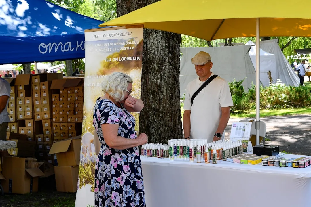 Flohmarkt in Aukrug "Am Raiffeisenturm"