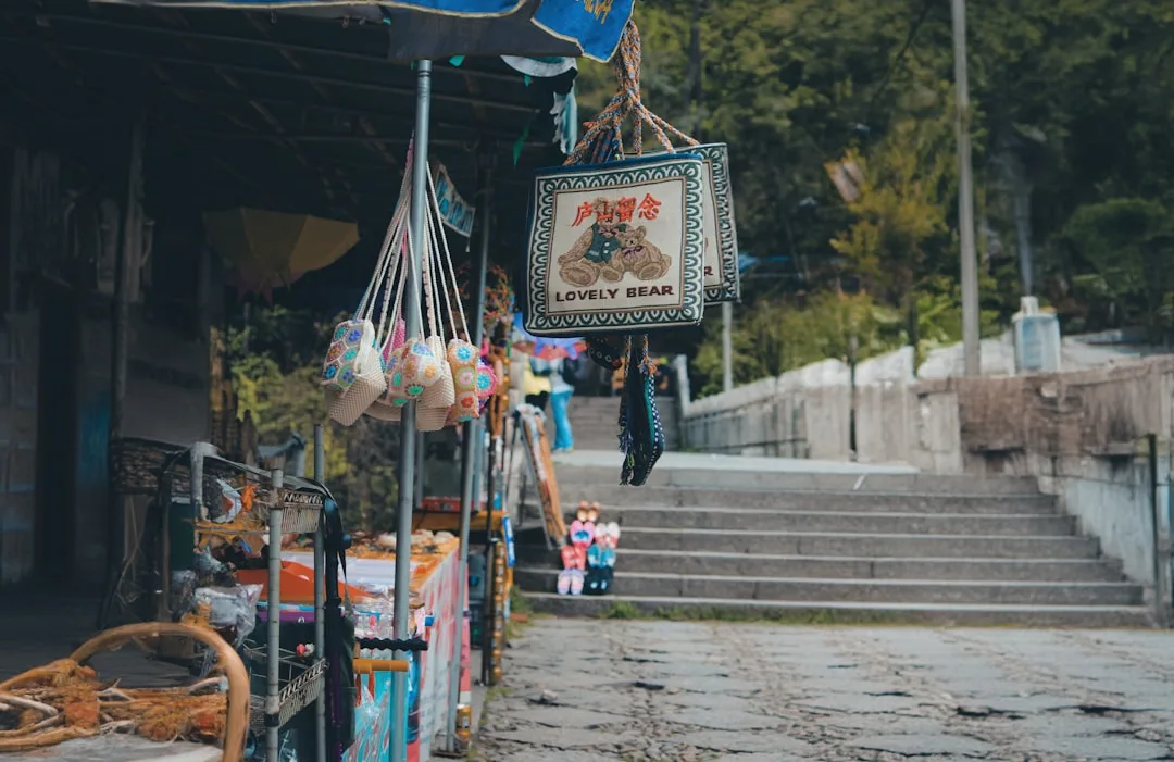 Kleider- und Spielzeugmarkt Hamberge