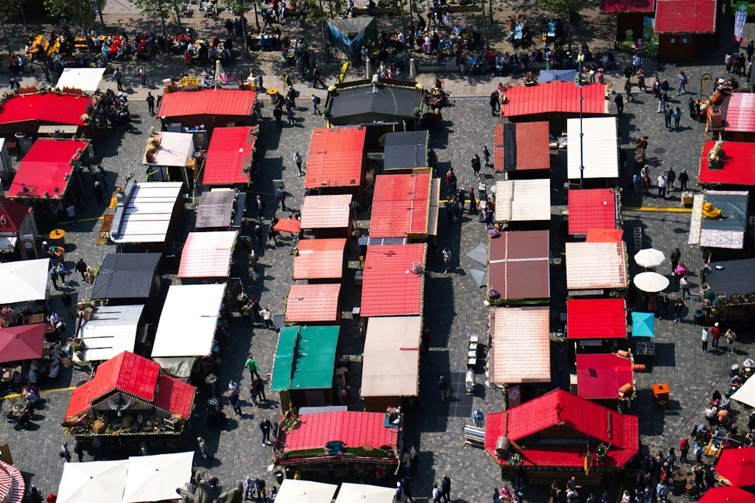 Kunst-, Handwerker- und Trödelmarkt im Kremmener Scheunenviertel